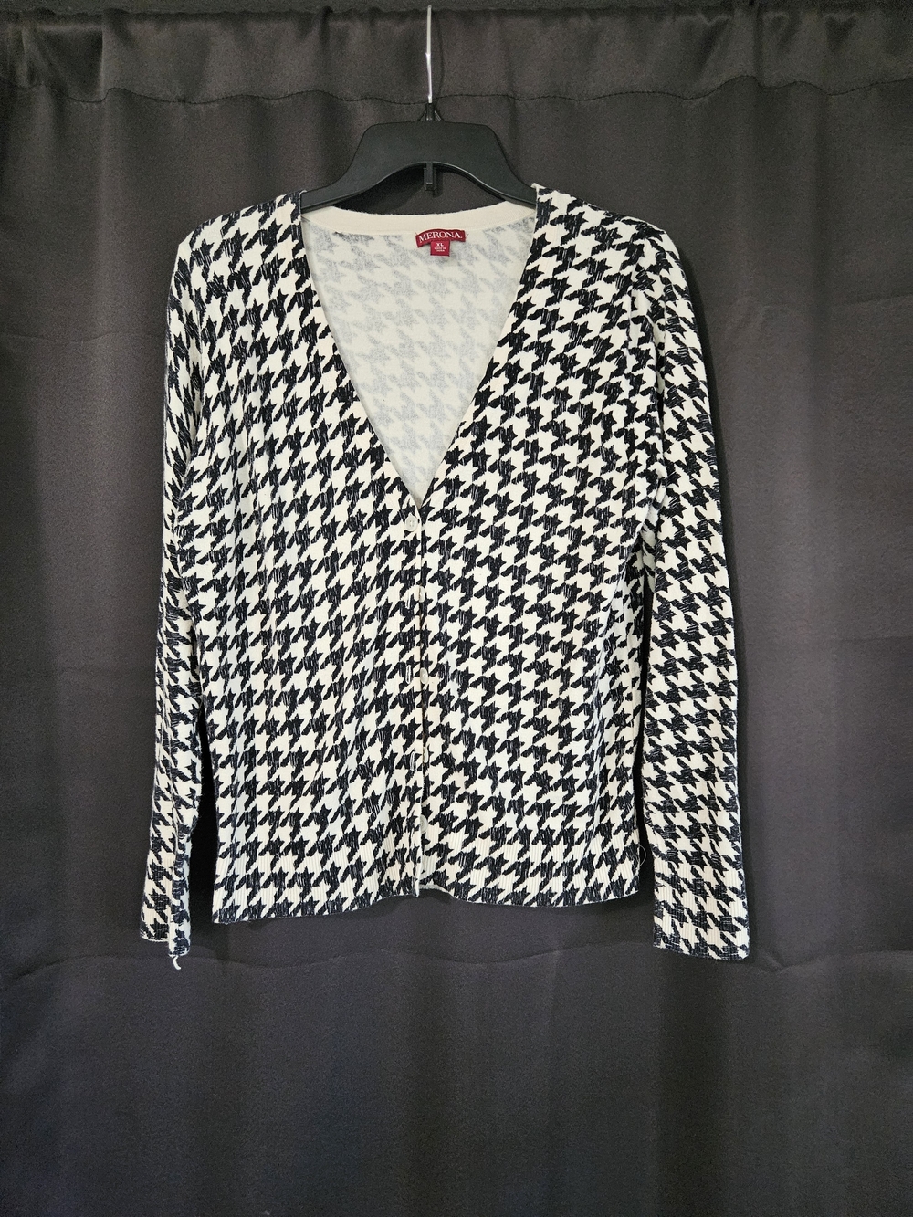 Merona Black and White Houndstooth V-Neck Cardigan
